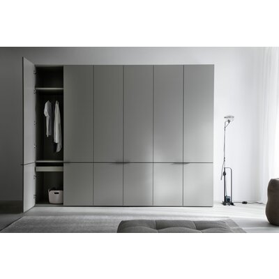 Drehtürenschrank Matera - BHT ca. 301x235x60 cm, Lack Matt, Muschelgrau, Griffe Coffee