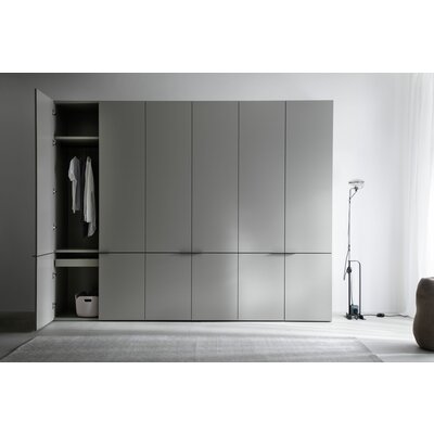 Drehtürenschrank Matera - BHT ca. 301x235x60 cm, Lack Matt, Muschelgrau, Griffe Coffee