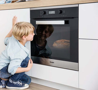 Miele Elektrogeräte bei Möbel Lenz Miele Elektrogeräte bei Möbel Lenz