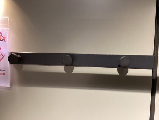 Garderobe Sina