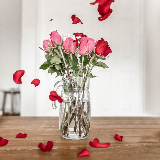 Romantische Valentinstag-Deko Romantische Valentinstag-Deko